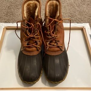 Size 11 women’s Duck Boots.
